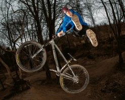 Cannondale U Dave - 26" Dirt Bike 2022 | Stealth Grey -MTB Schuhe online Shop cannondale u dave 26 dirt bike 2022 stealth grey 007 90338 2200x1760 1280x1280