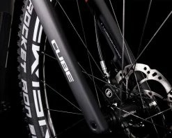 Cube Elite 240 C:62 Pro - Carbon Kinderfahrrad 24 Zoll 2022 | Carbon´n´blue´n´red -MTB Schuhe online Shop cube elite 240 c62 pro carbon kinderfahrrad 24 zoll 2022 carbonnbluenred 003 86210 2200x1760 1280x1280