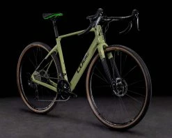 Cube Nuroad C:62 Race - Carbon Gravel Bike 2022 | Green´n´flashgreen -MTB Schuhe online Shop cube nuroad c62 race carbon gravel bike 2022 greennflashgreen 61 cm 002 82494 2200x1760 1280x1280