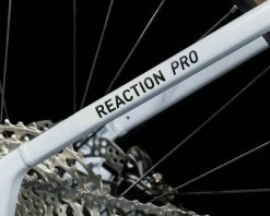 Cube Reaction Hybrid Pro 625 - 29" Elektro MTB Hardtail 2023 | Flashwhite´n´black -MTB Schuhe online Shop cube reaction hybrid pro 625 29 elektro mtb hardtail 2023 flashwhitenblack xxl 006 94656 2200x1760 1280x1280