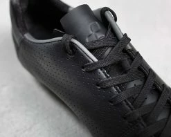 Cube Road VELOX Rennradschuhe | Blackline -MTB Schuhe online Shop cube road velox rennradschuhe blackline 48 005 49666 2200x1760 1280x1280