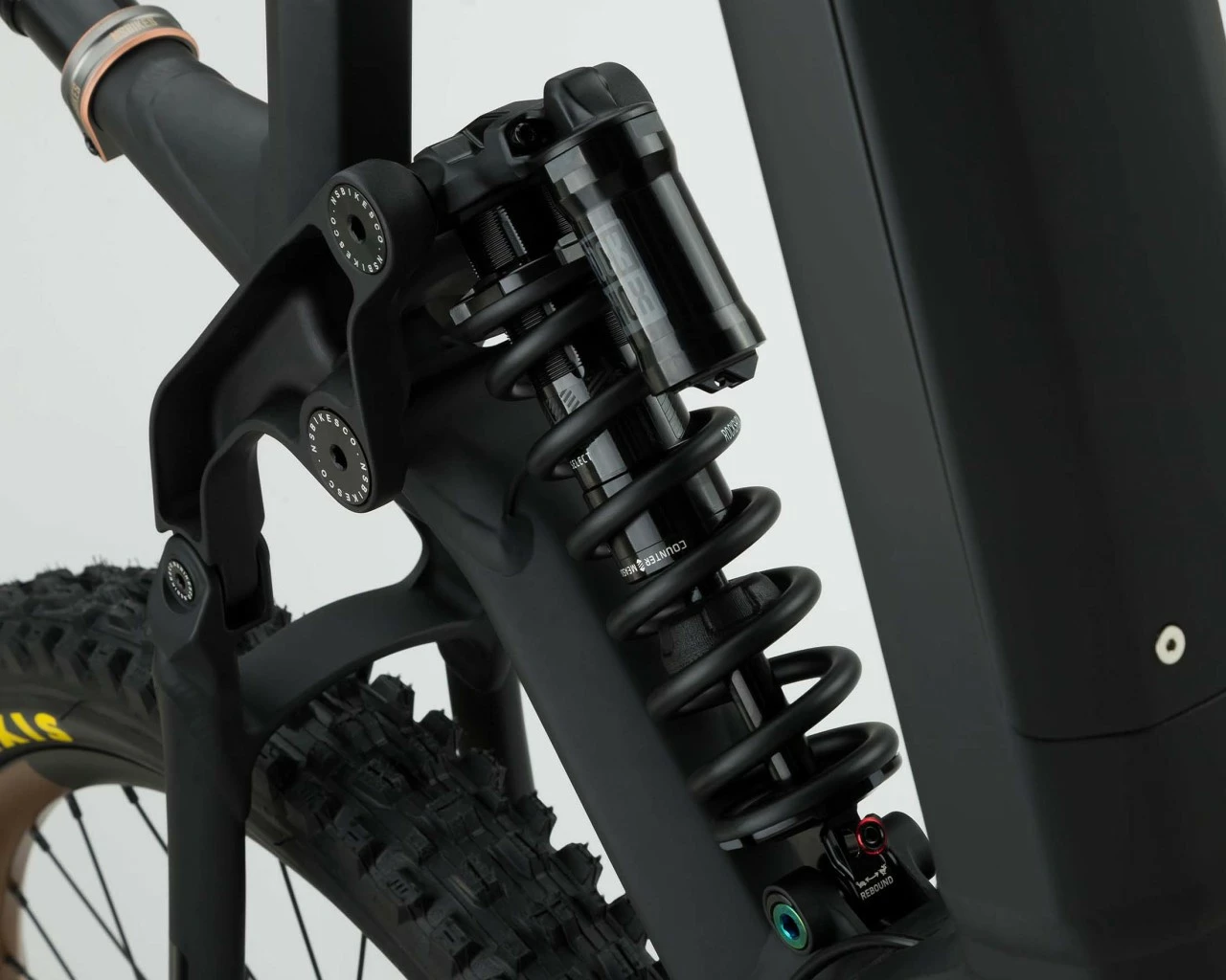 Ns-bikes NS Bikes E-Fine 1 170 Shimano EP8/630Wh - Elektro MTB-Fully 2022 | Black-green – Bild 9